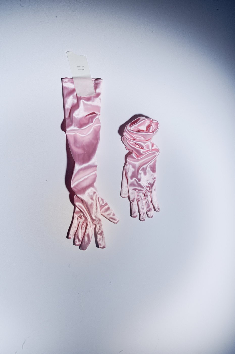 Veneno Studio Campaign 2026 — Studio campaign, styling by Veneno Studio, image 3 of 19