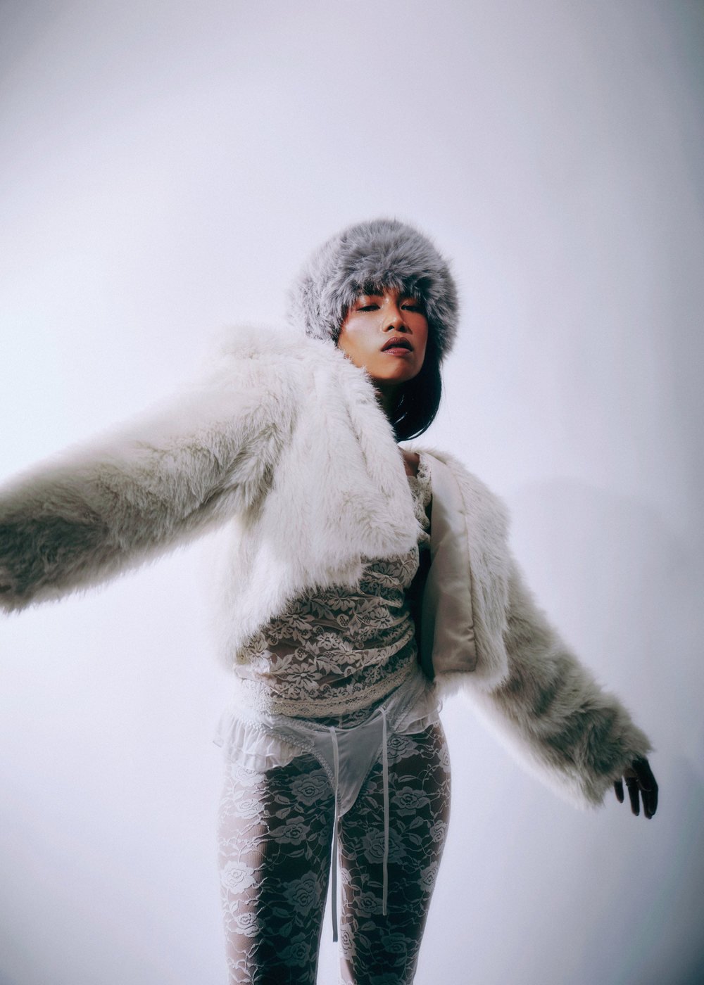 Vania Mutiara — Test shoot, styling by Veneno Studio, image 3 of 9