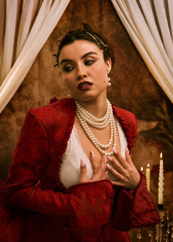 Ani Queen — Rococó